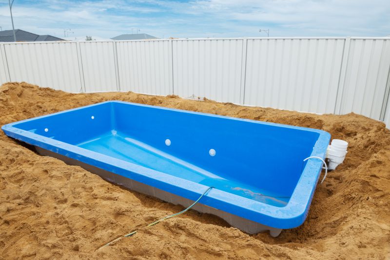 Swimming Pool Building Service